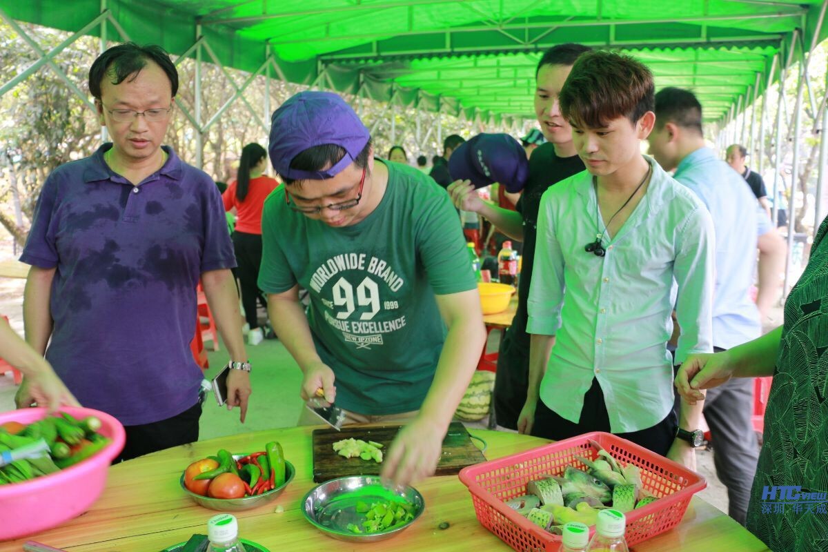 看看神一样的刀工